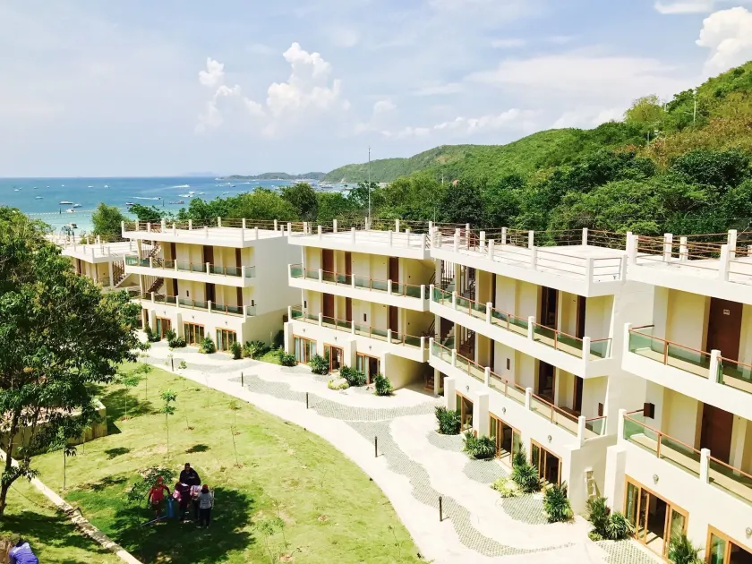 Sealey Resort - Image 1
