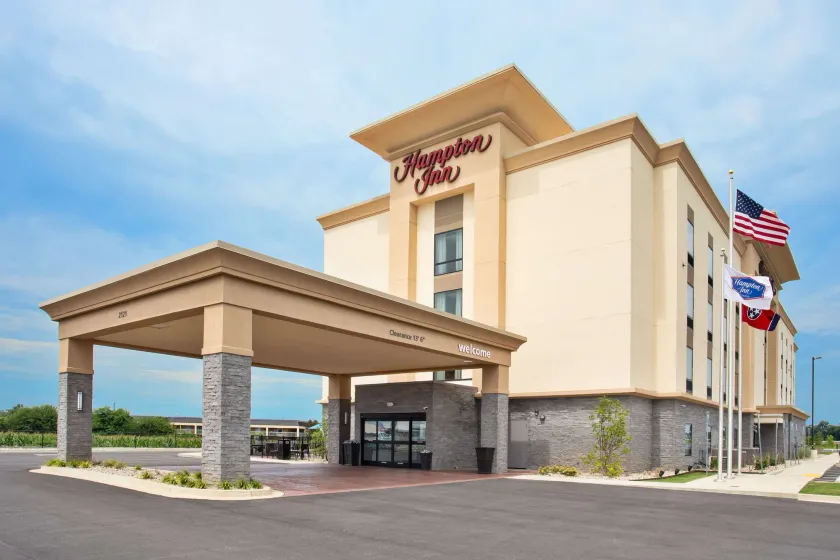 Hampton Inn Union City - Image 1