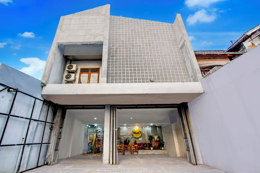 Hotel O Tegal near near Pacific Mall Tegal formerly Hugo Suites Family - Image 1