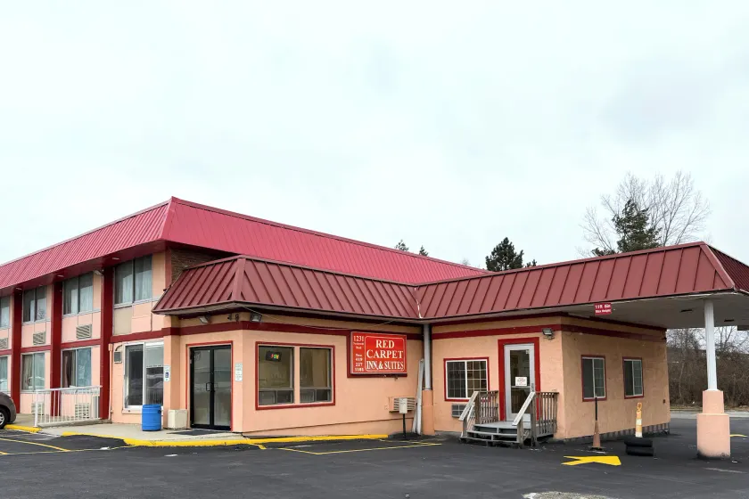 Red Carpet Inn & Suites Lima -Listing Partner - Image 1