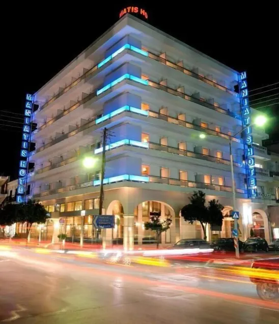 Maniatis Hotel - Image 1