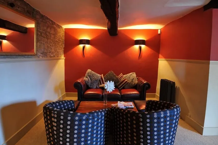 The Bell Inn Charlbury - Image 1