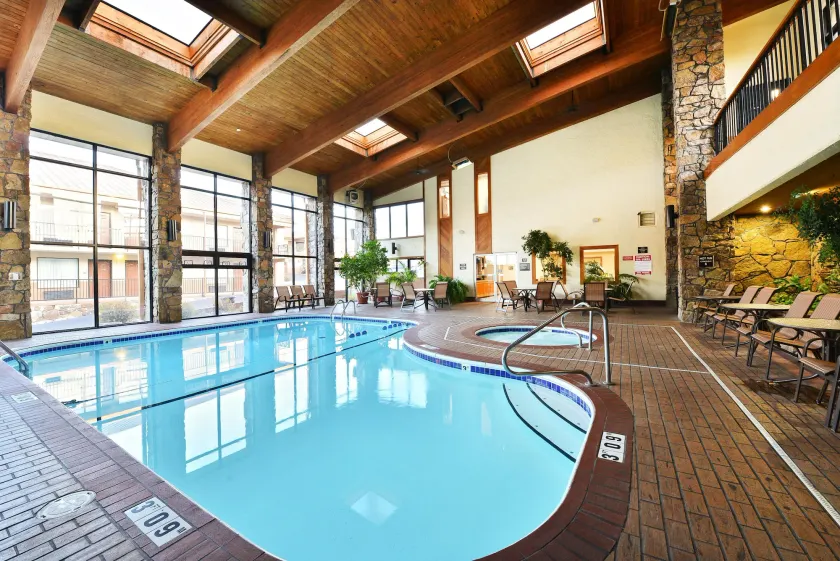Best Western Center Pointe Inn - Image 1