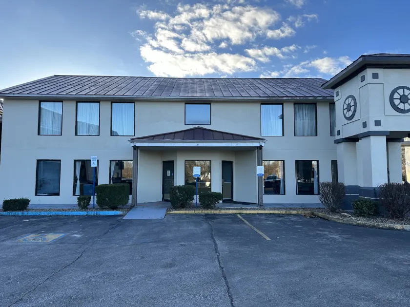 Quality Inn Ashland - Image 1