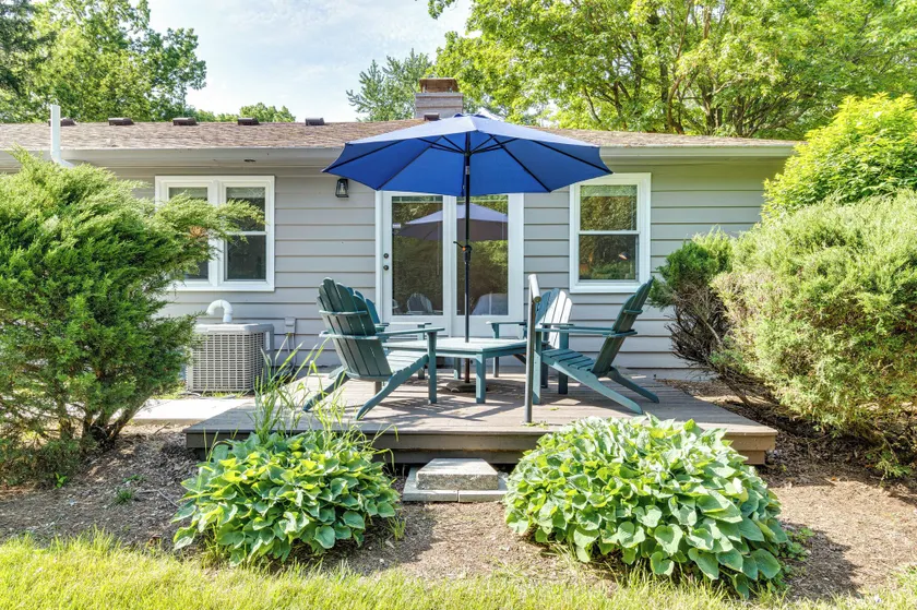 Tree-Lined Indianapolis Home ~ 10 Mi to Downtown! - Intérieur