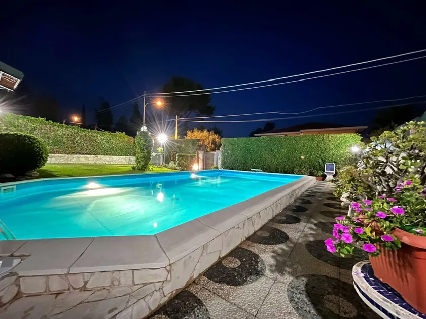 Deluxe Dependance Living Roo-deluxe Soggiorno In Dependance Con Piscina Privata - Image 1
