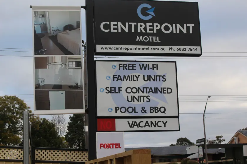 Centrepoint Motel - Image 1