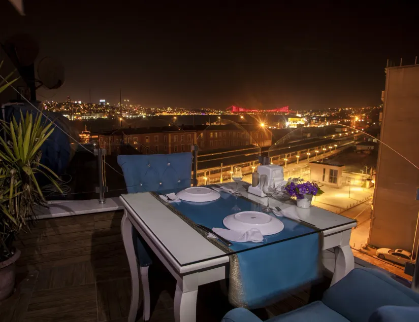 Grand Hurriyet Hotel - Image 1