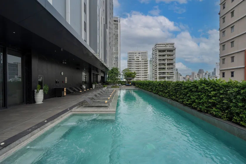 Staybridge Suites Bangkok Sukhumvit by IHG - Image 1
