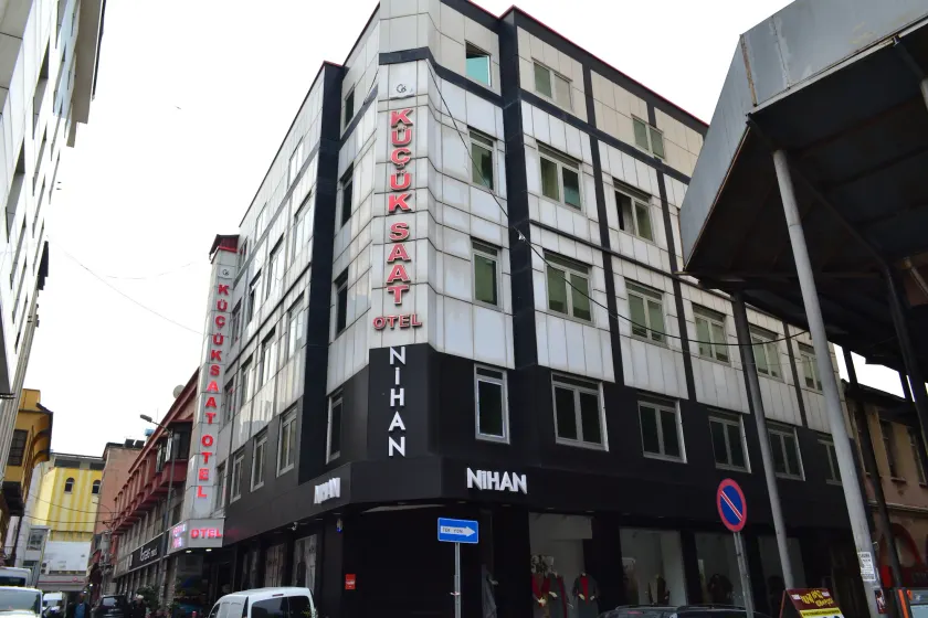 Adana Kucuksaat Hotel - Image 1
