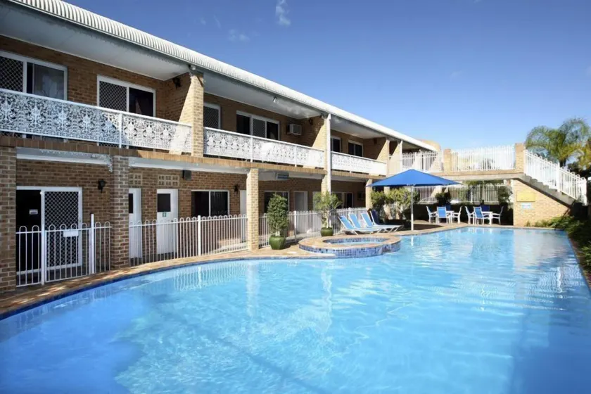 The Hermitage Motel - Campbelltown - Image 1