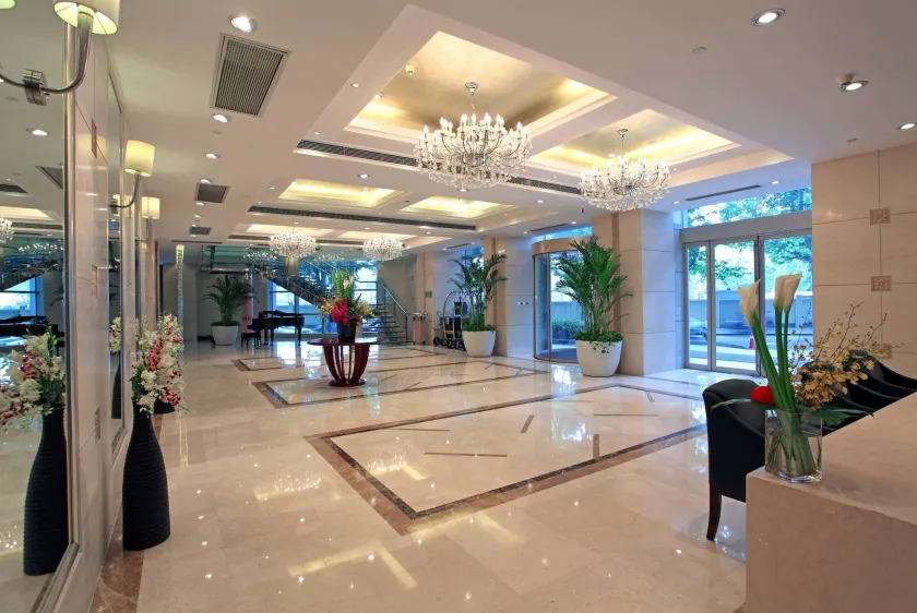 Howard Johnson Huaihai Hotel Shanghai - Lobby