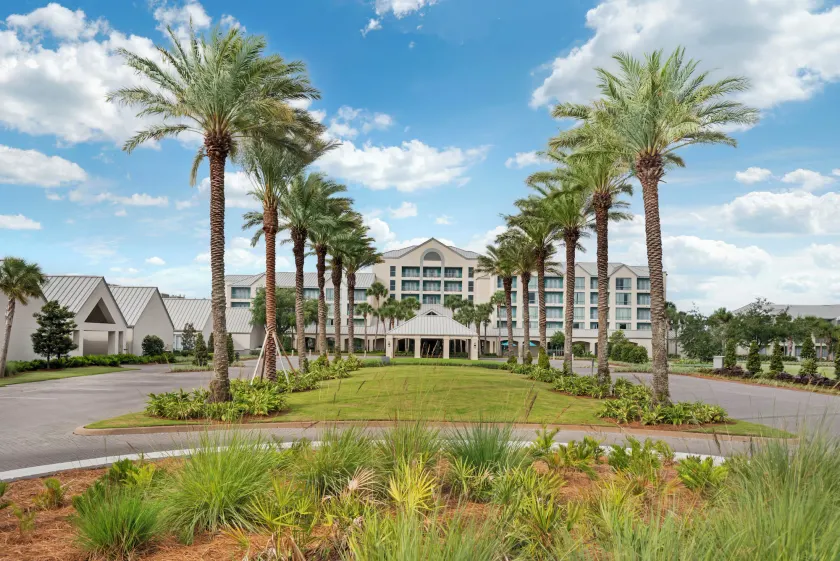 Bluegreen's Bayside Resort and Spa - Image 1