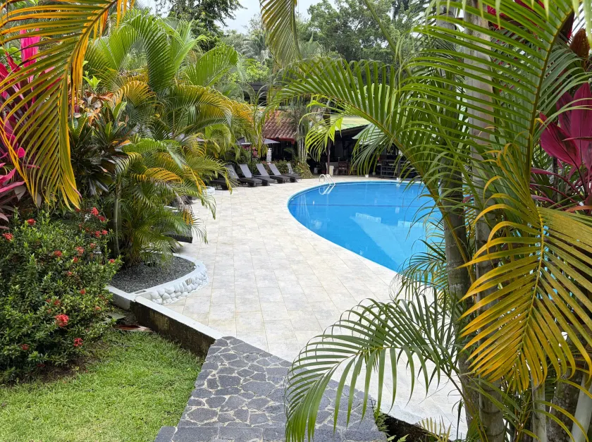 Hotel Villas Rio Mar - Image 1