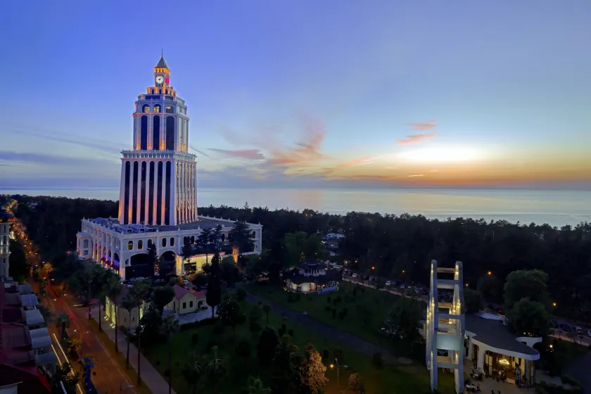 Sheraton Batumi Hotel - Image 1