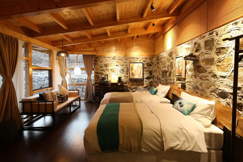 Beijing Shiguang Greatwall Boutique Inn - Image 1