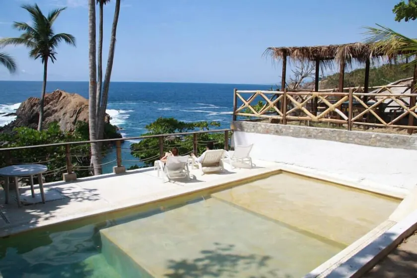 cocos camp - Image 1