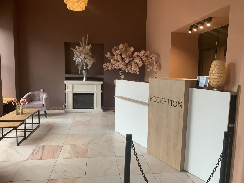Hotel Continental City Center - Image 1