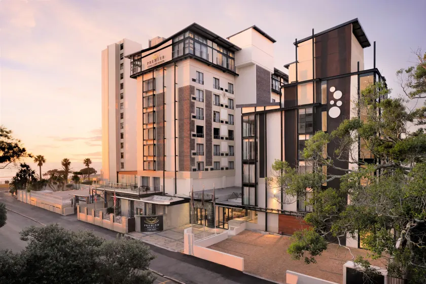 Premier Hotel Cape Town - Image 1