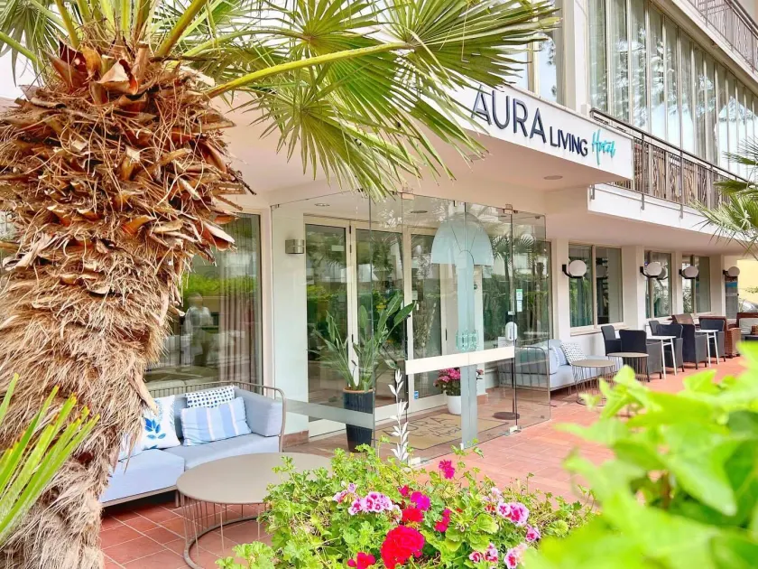 Aura Living Hotel - Image 1