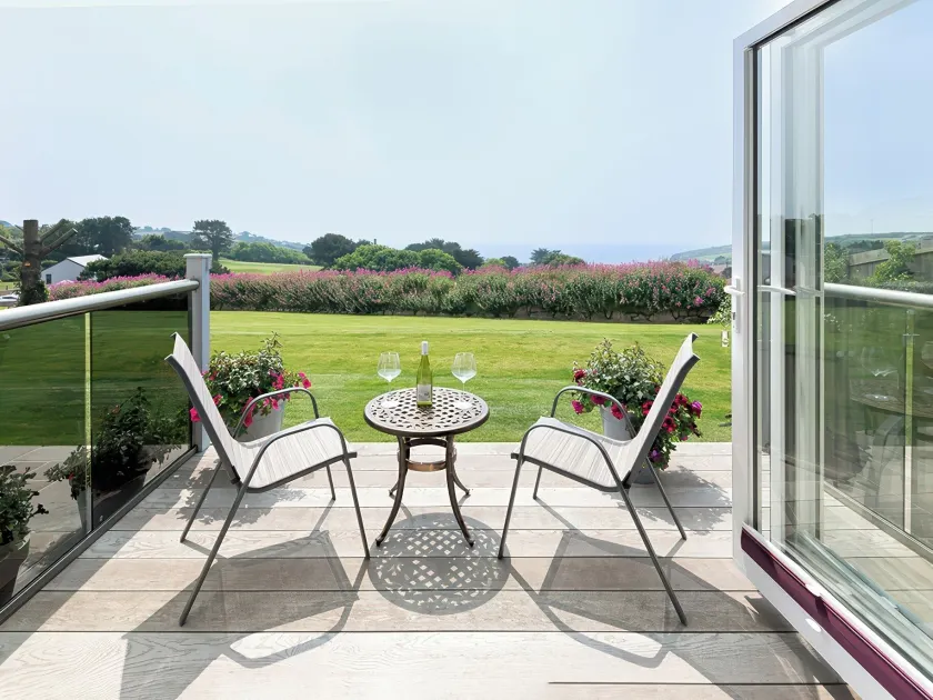 Greenside Studio - Image 1