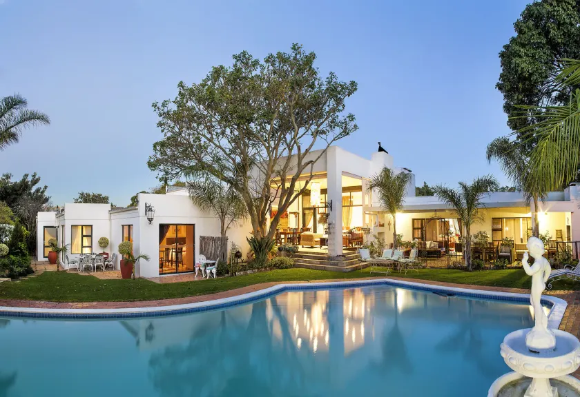 Cape Pillars Boutique Hotel - Image 1