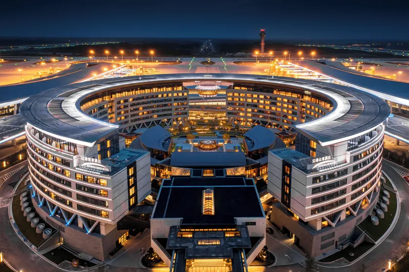 Tianfu Joyhub Air Hotel - Image 1