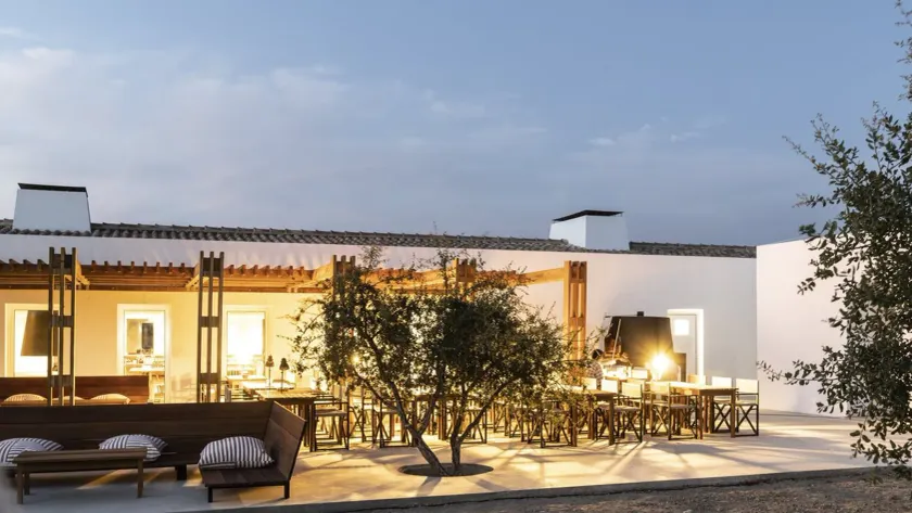 Craveiral Farmhouse by Belong Staying & Feeling - Image 1