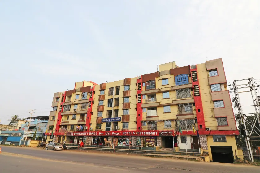 Hotel O Sher E Bengal - Image 1