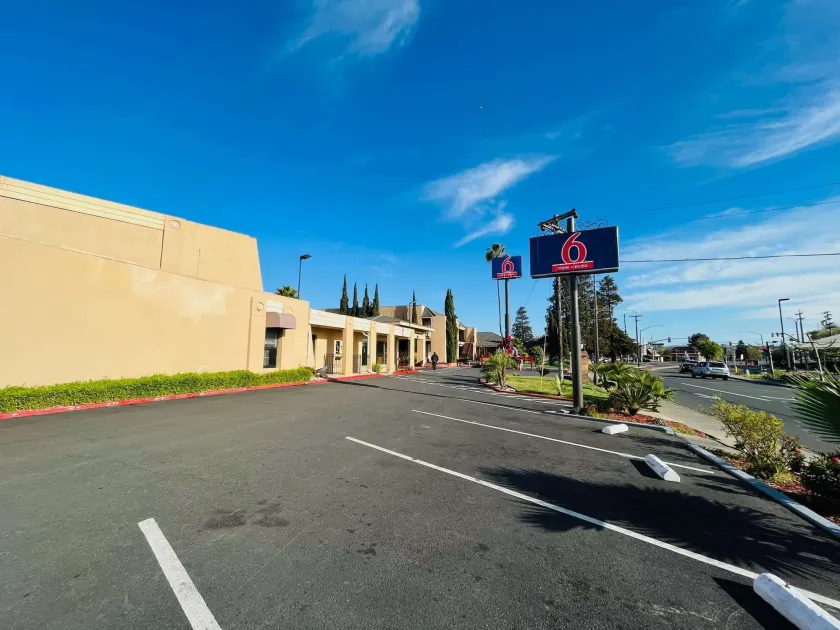 Motel 6 Vallejo, CA - Napa Valley - Image 1