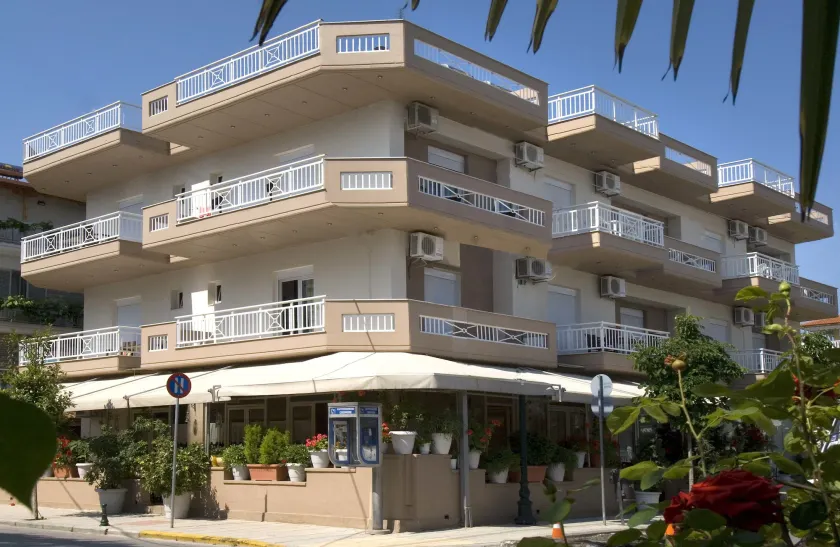 Harisis Apartments - Image 1
