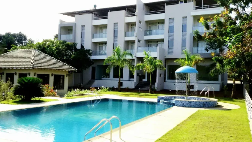 Hotel Sadhana Executive - Image 1