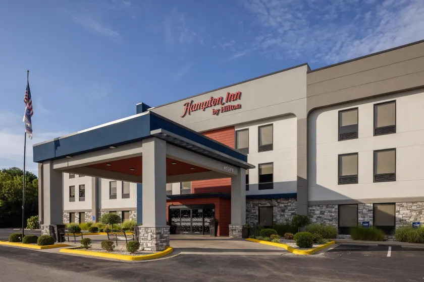 Hampton Inn Carrollton - Image 1