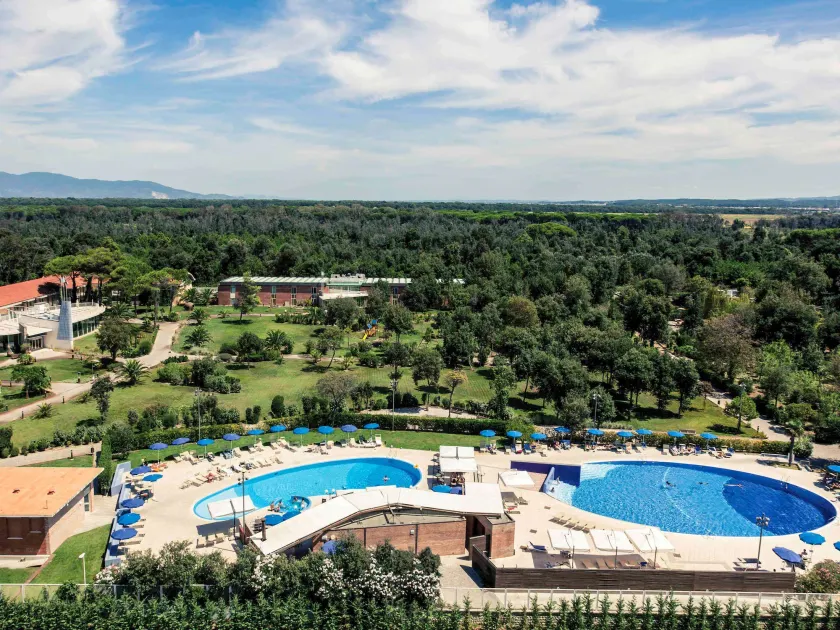 TH Tirrenia - Green Park Resort - Image 1