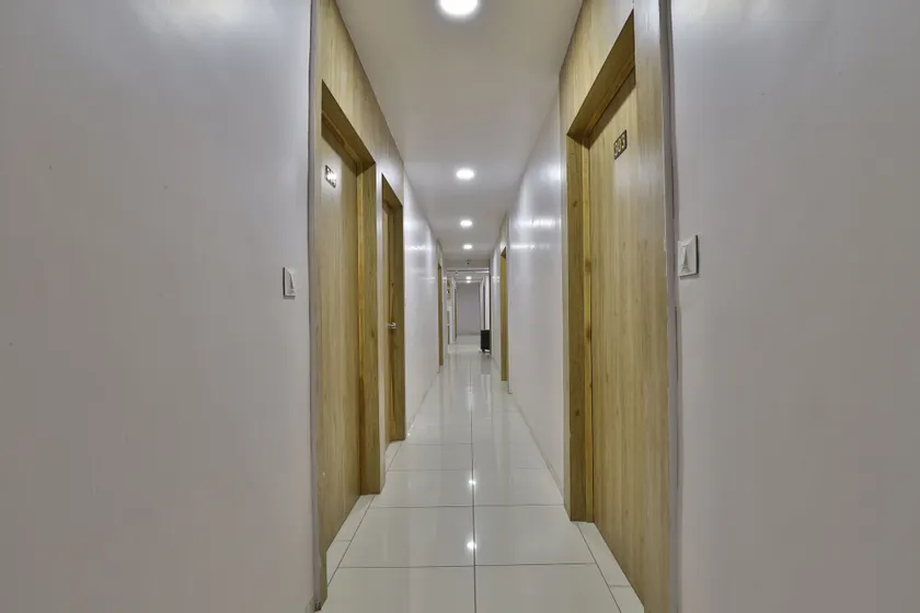 hotel monville - Image 1