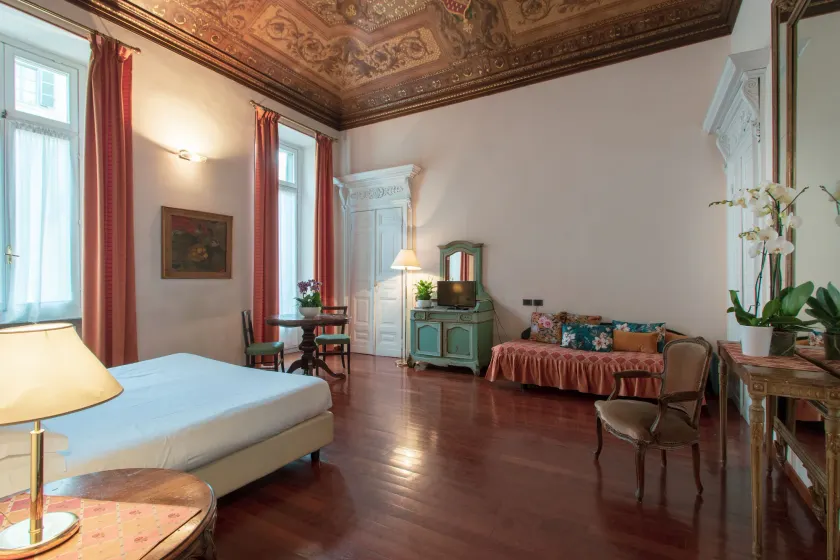 Hotel Bologna - Image 1