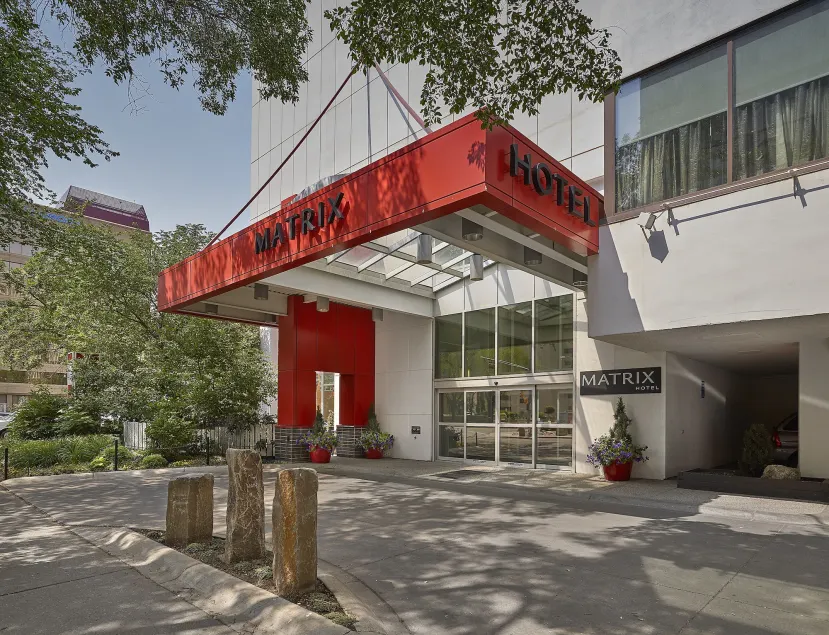 Matrix Hotel - Image 1