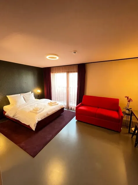 BLOOM Boutique Hotel & Lounge Basel - Image 1
