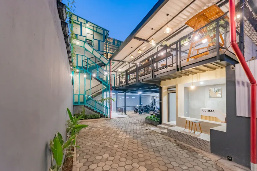 Ultima Guest House - Image 1