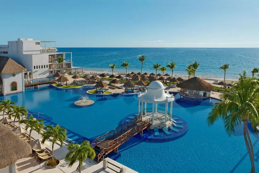 Dreams Sapphire Resort & Spa - Image 1