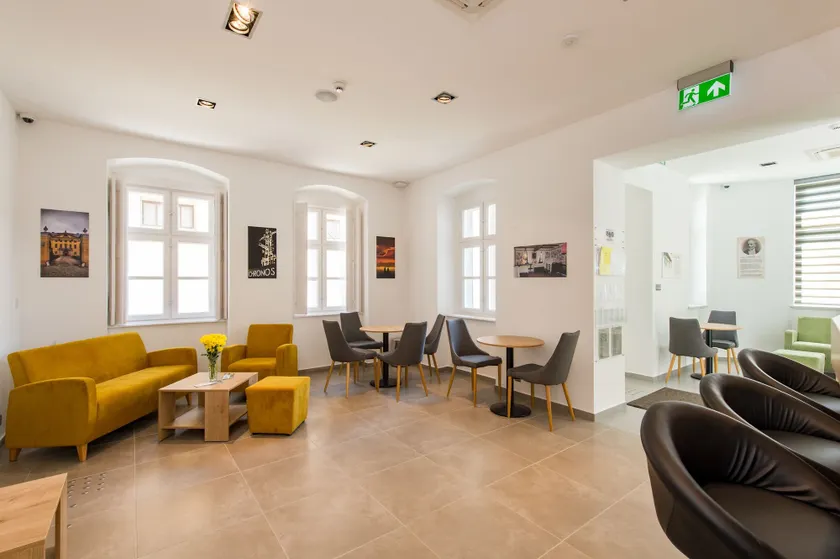 Pilvax Hotel Kalocsa - Image 1