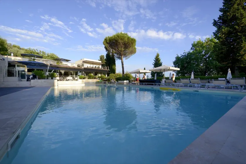 La Villa - Image 1