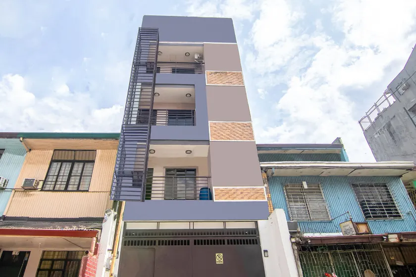 OYO 766 Ichehan Apartments - Image 1