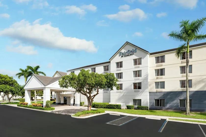 Fairfield Inn & Suites Boca Raton - Image 1