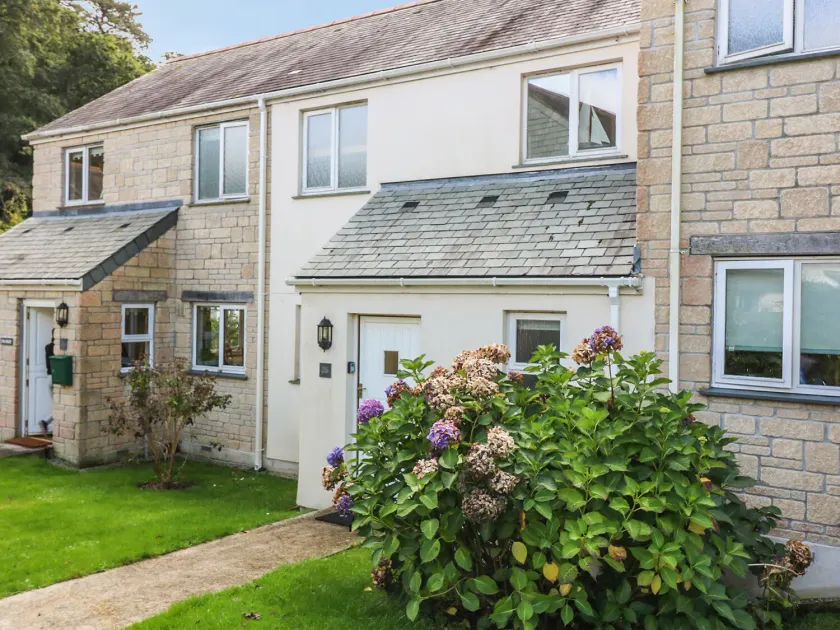 Oyster Cottage - Image 1