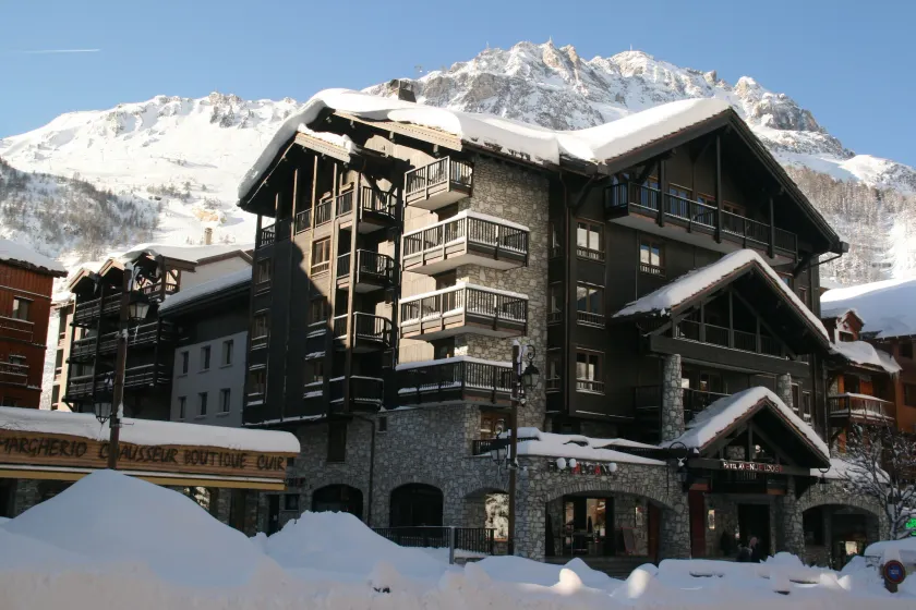 Avenue Lodge Hotel & Spa - Image 1