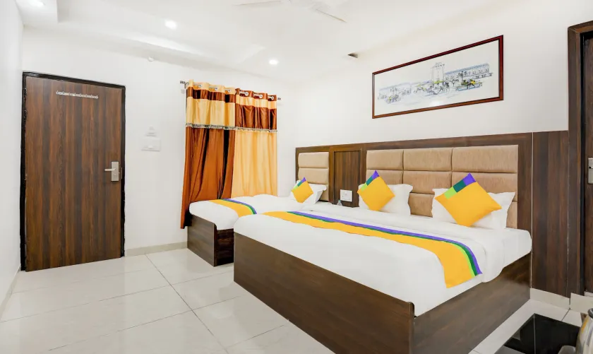 Itsy Hotels K K Residency Staywell - Image 1