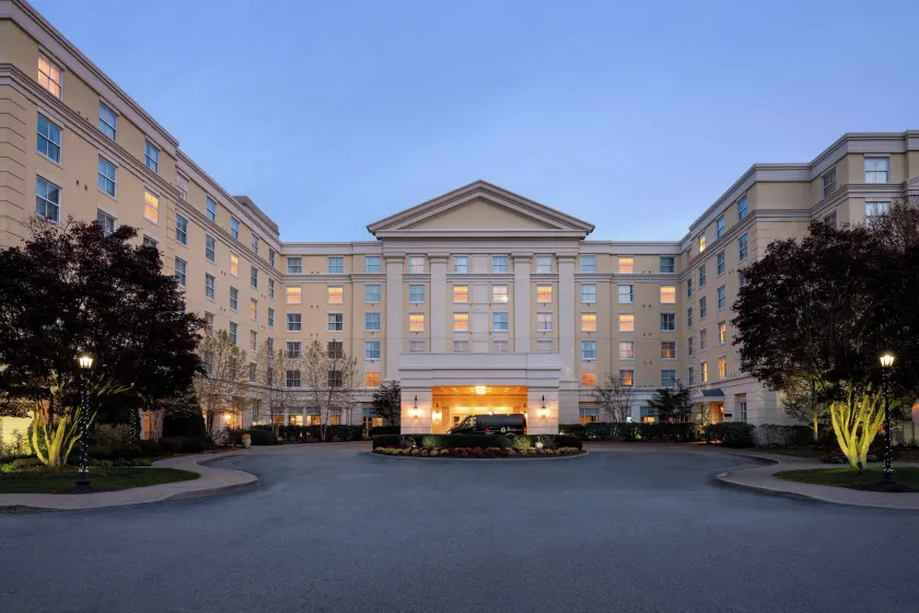 Mystic Marriott Hotel and Spa - Image 1