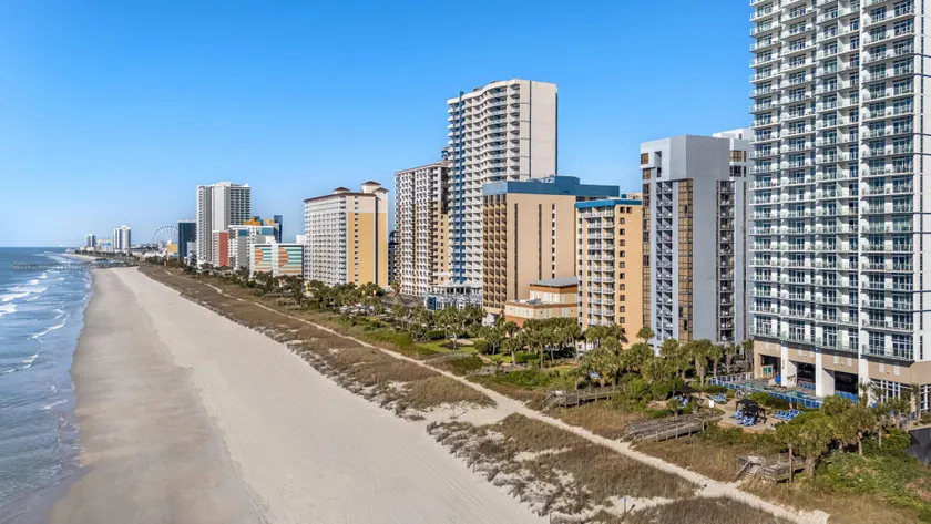 Hilton Grand Vacations Club Ocean 22 Myrtle Beach. - Image 1