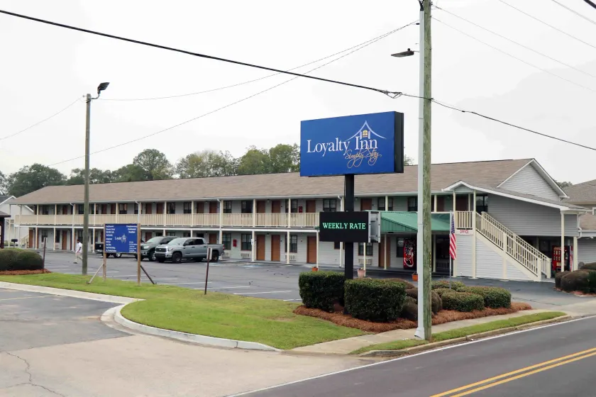 Loyalty Inn Hawkinsville - Image 1